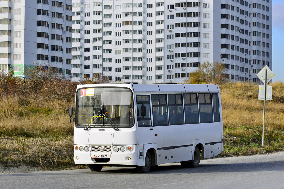 Краснодарский край, BAW 2245 Street № О 748 АВ 93