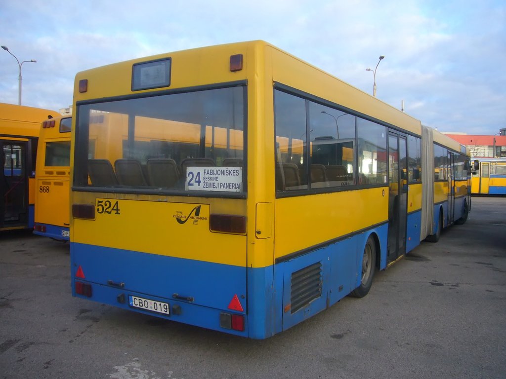 Литва, Mercedes-Benz O405G № 524