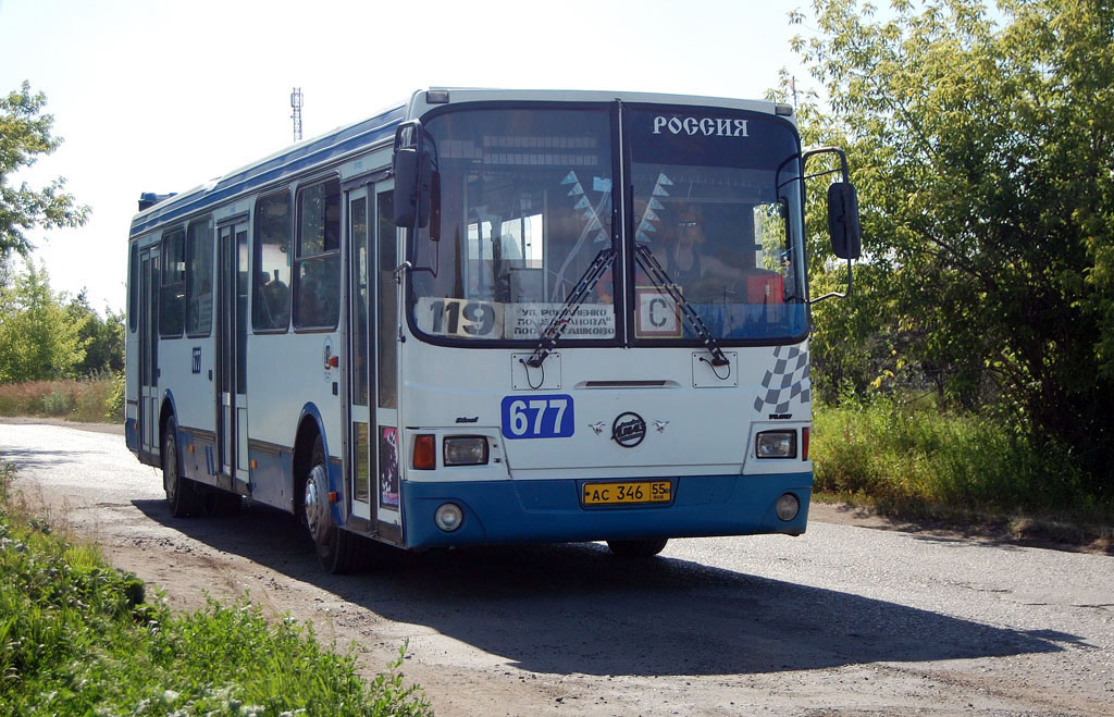 Omsk region, LiAZ-5256.45 # 677