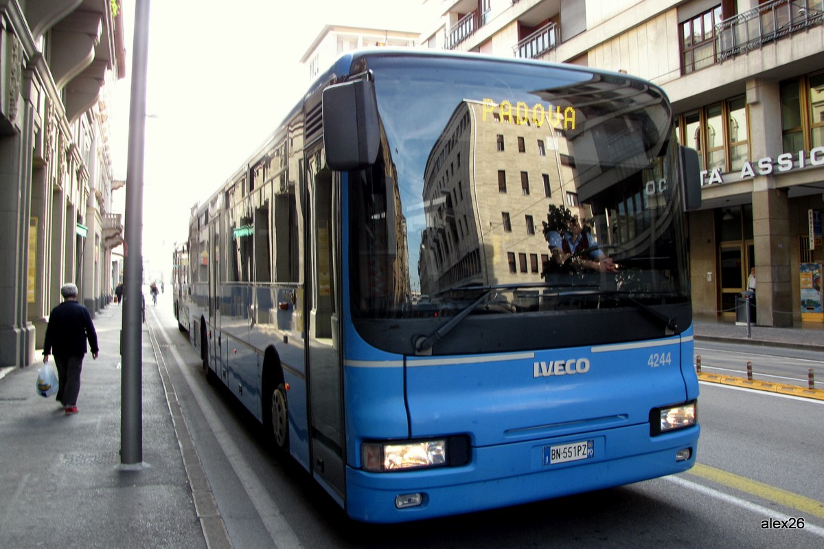 Италия, IVECO MyWay № 4244