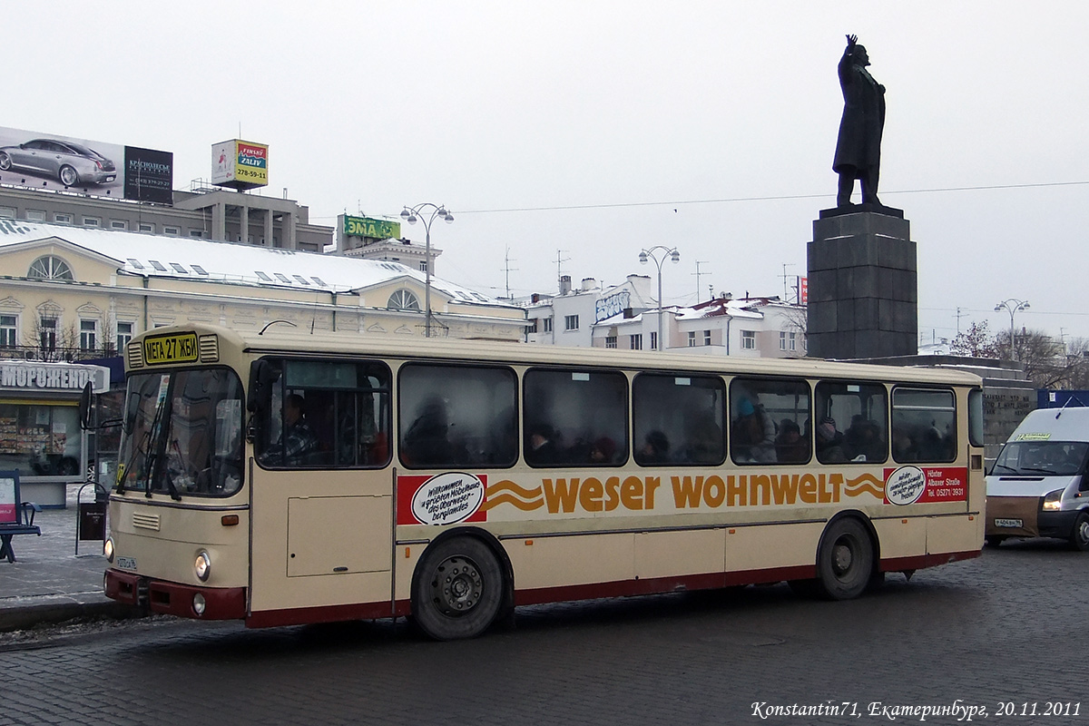 Свердловская область, Mercedes-Benz O305 № Р 273 СА 96