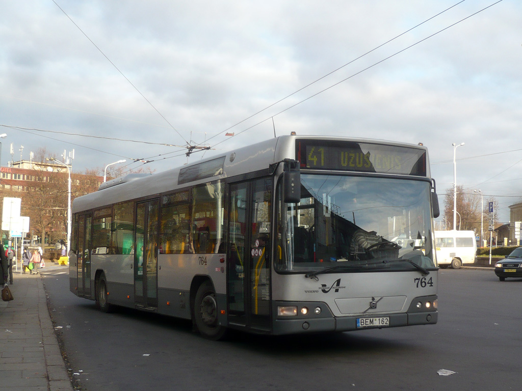 Литва, Volvo 7700 № 764