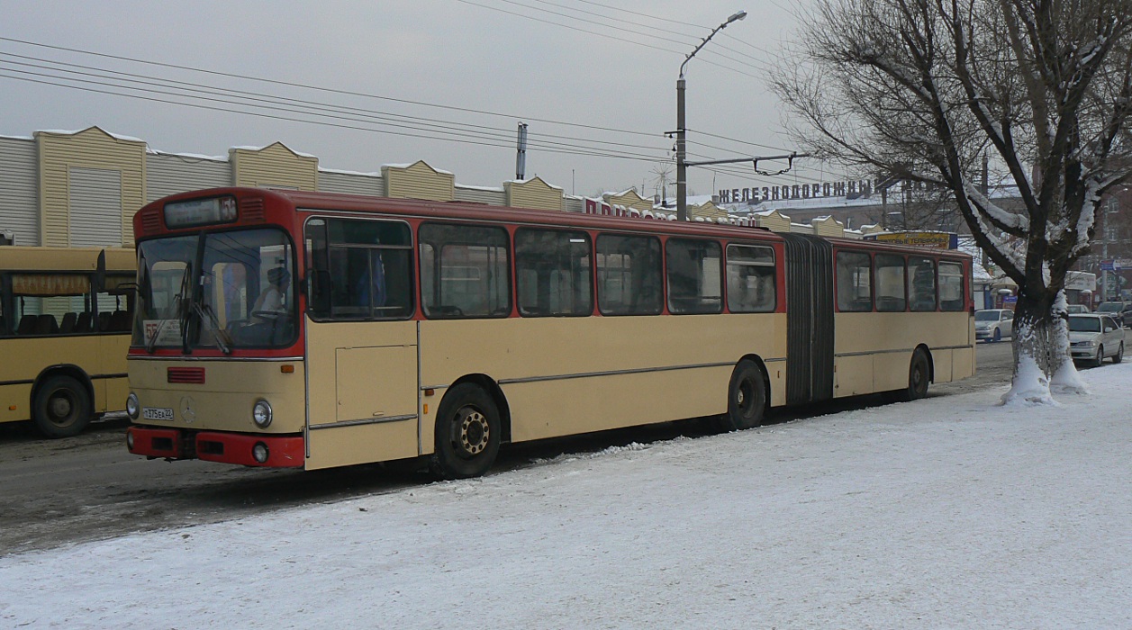 Алтайский край, Mercedes-Benz O305G № Т 375 ЕА 22