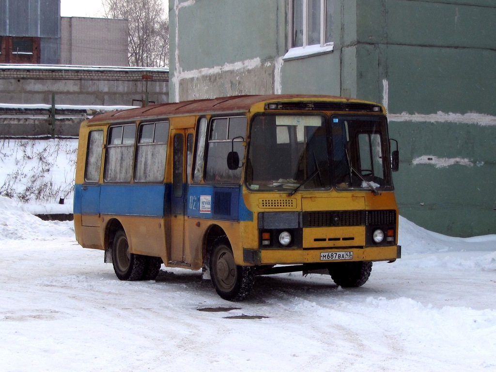 Кировская область, ПАЗ-3205 (00) № М 687 ВА 43