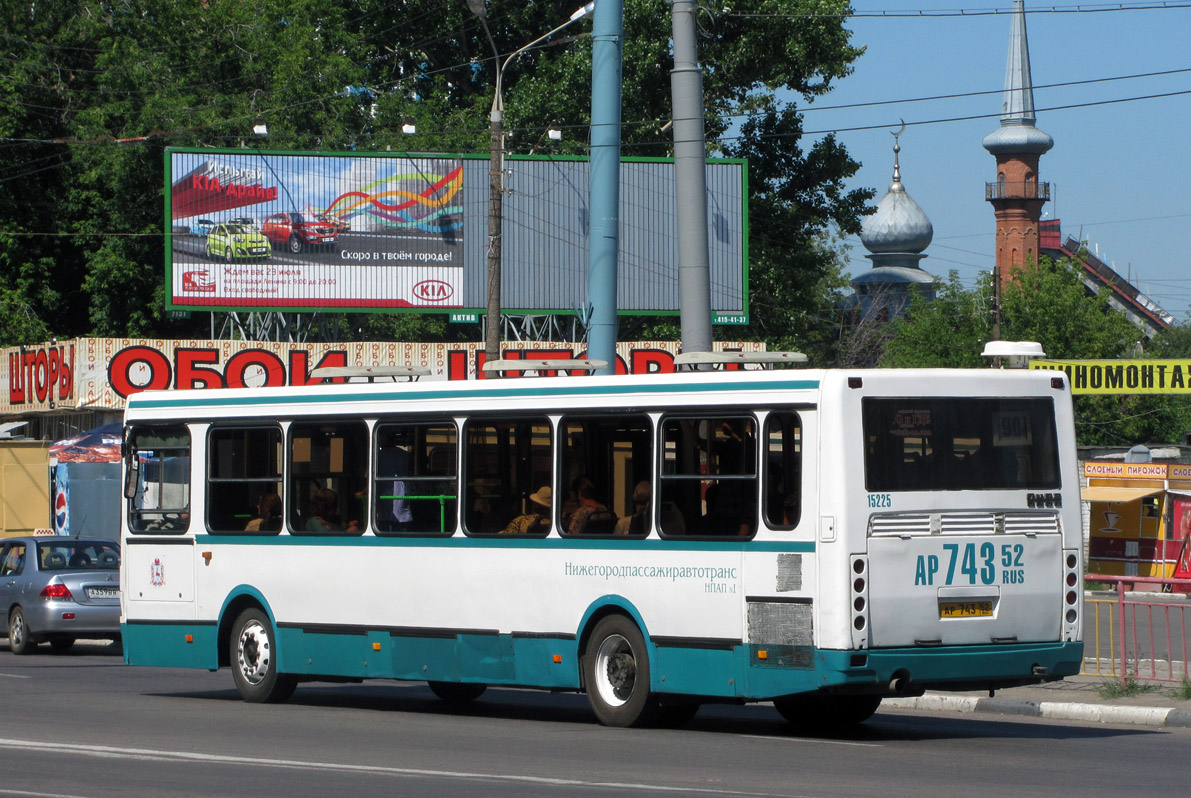 Нижегородская область, ЛиАЗ-5256.26 № 15225