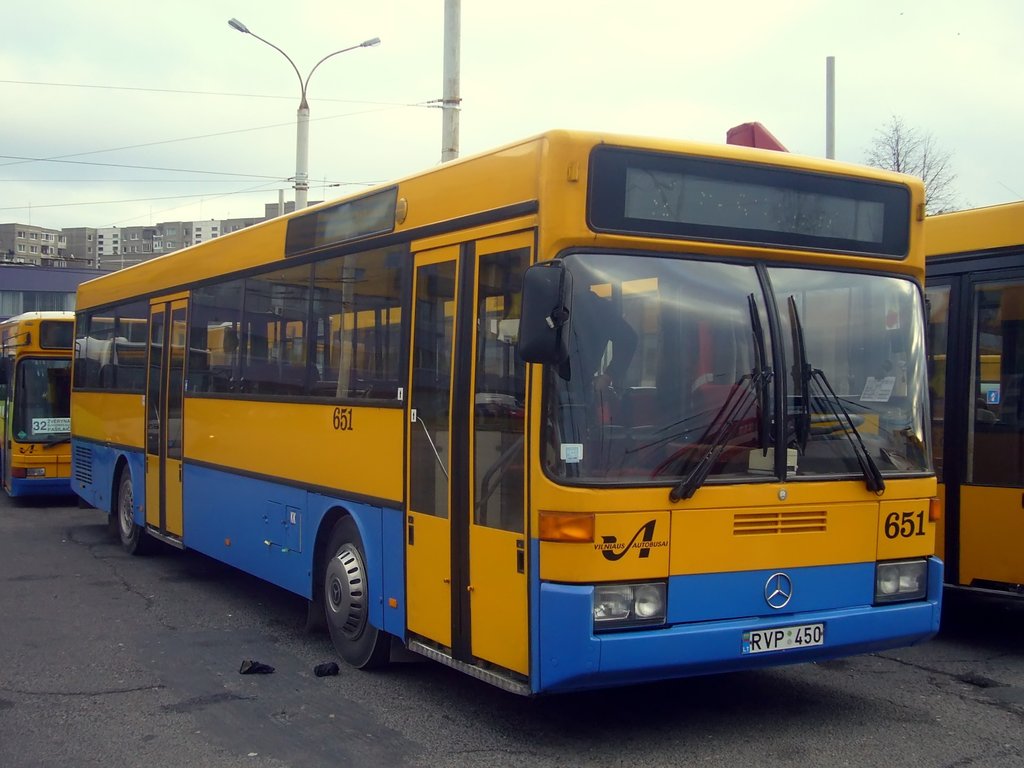 Литва, Mercedes-Benz O405 № 651