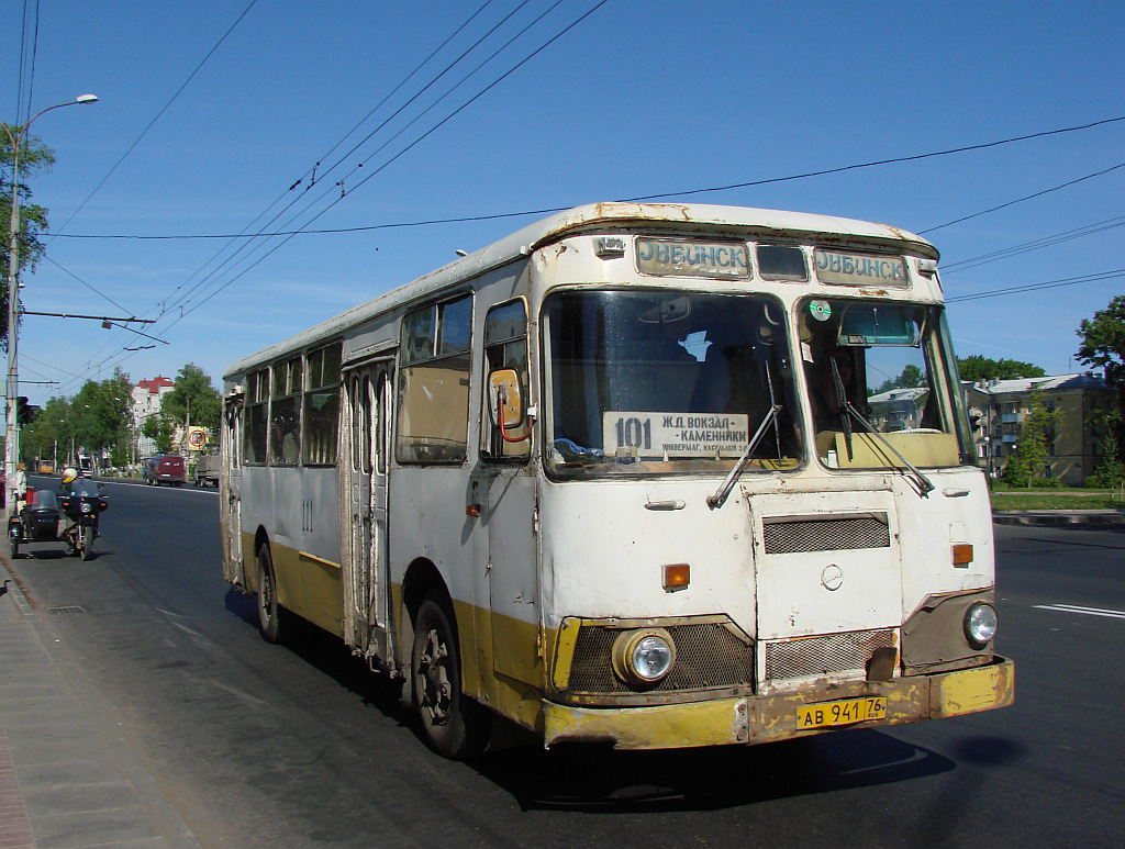 Ярославская область, ЛиАЗ-677М № 111