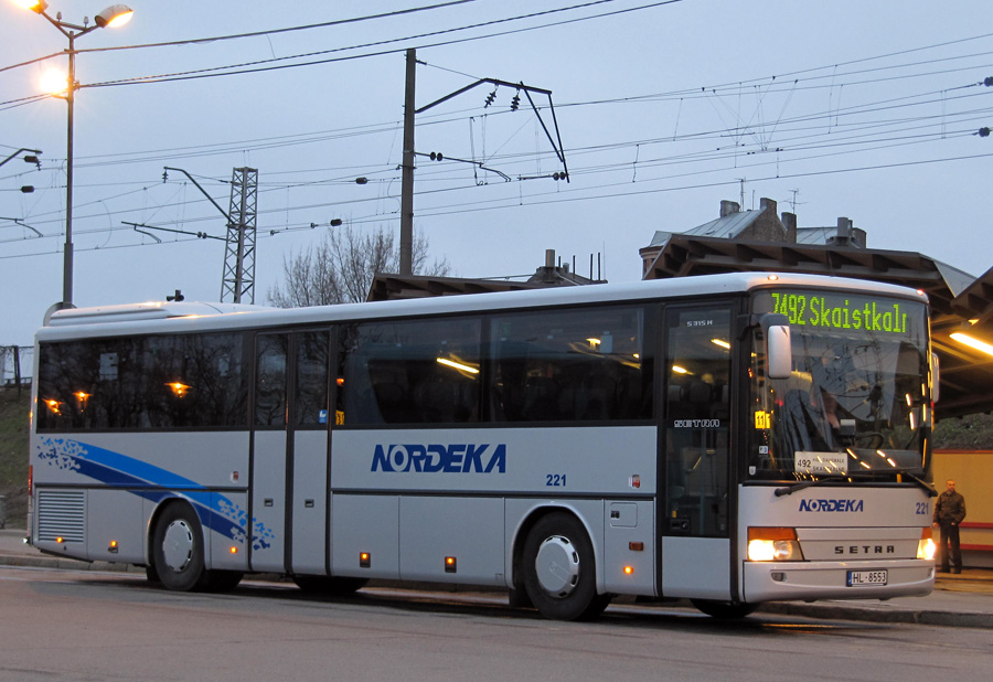 Латвия, Setra S315H № 221