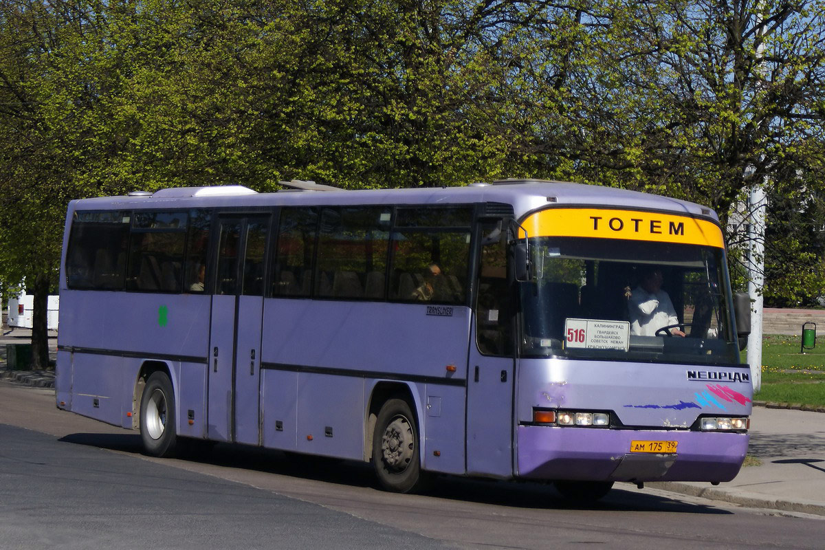 Калининградская область, Neoplan N316Ü Transliner № АМ 175 39