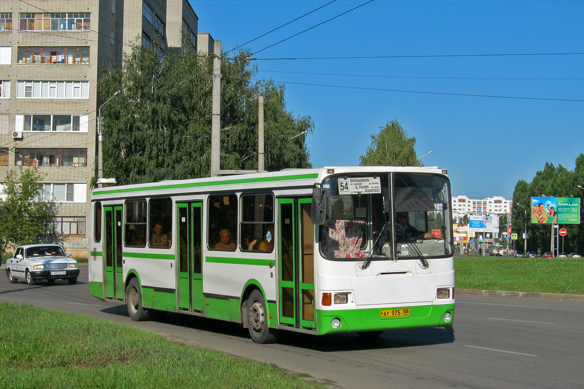 Пензенская область, ЛиАЗ-5256.45 № АТ 975 58