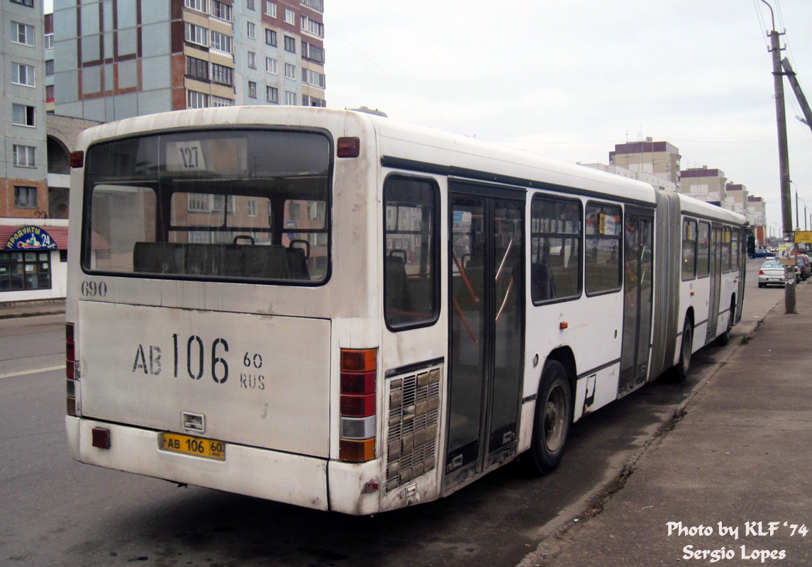 Псковская область, Mercedes-Benz O345G № 690