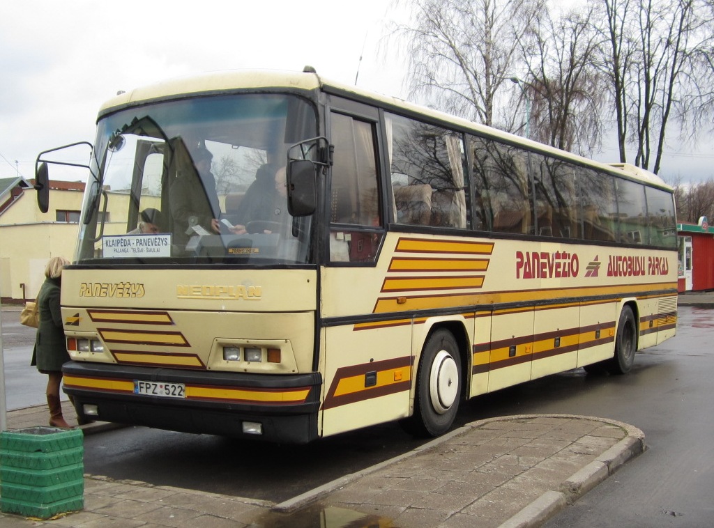 Литва, Neoplan N316K Transliner № 3404