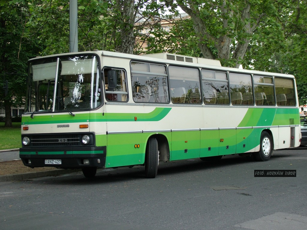 Венгрия, Ikarus 250.98 № ANZ-427