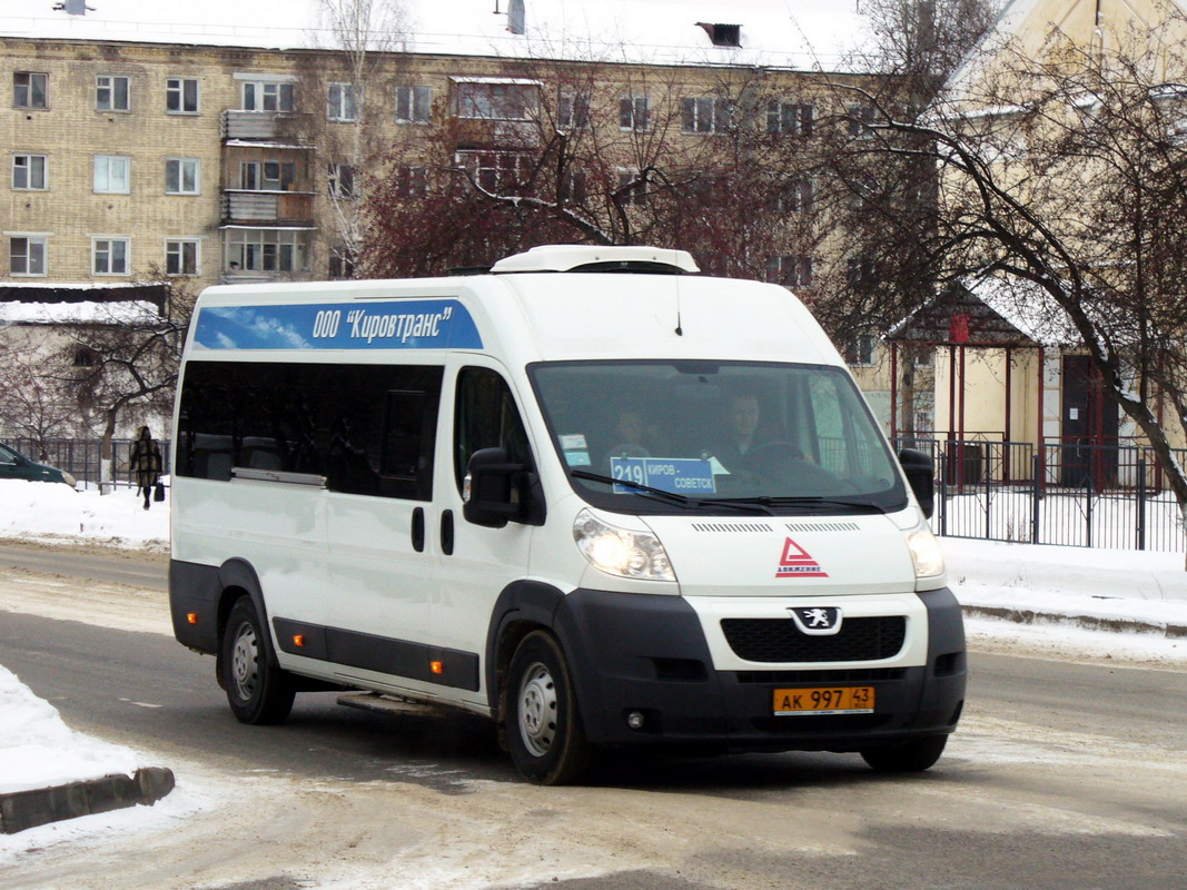 Кировская область, Нижегородец-2227SK (Peugeot Boxer) № АК 997 43