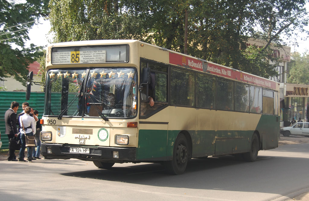 Алматы, MAN 791 SL202 № A 924 HF