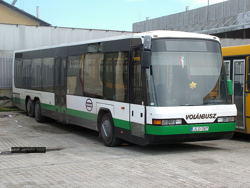 Венгрия, Neoplan N318/3LNF Regioliner № JLD-387