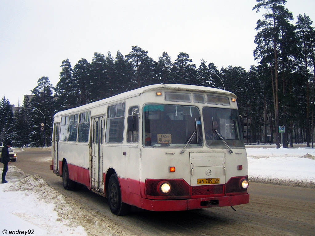 Пензенская область, ЛиАЗ-677М № 57