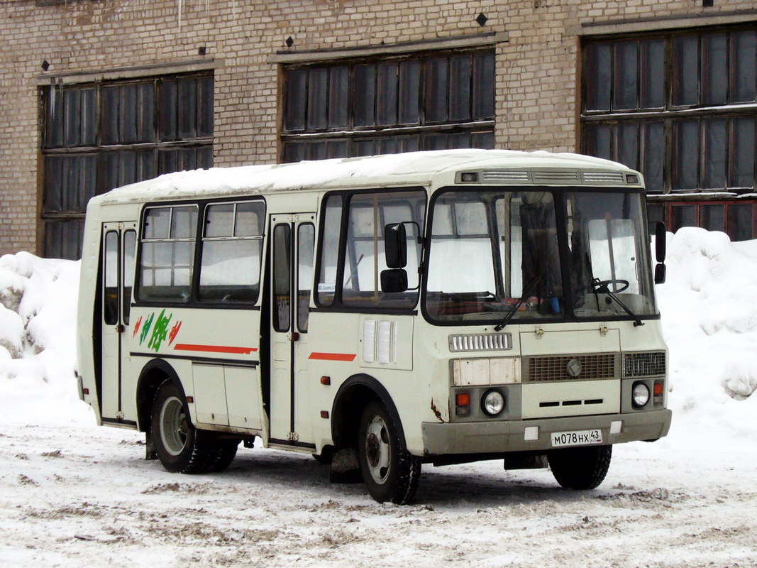 Kirov region, PAZ-32054-07 Nr. М 078 НХ 43