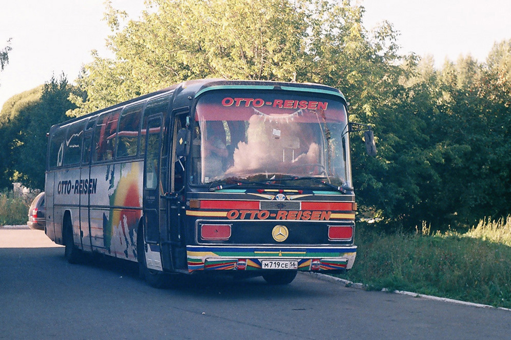 Оренбургская область, Mercedes-Benz O303-15KHP-A № М 719 СЕ 56