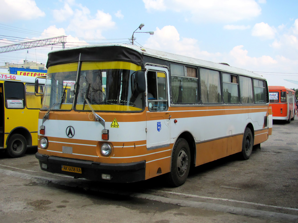 Республика Крым, ЛАЗ-695Н № AK 6658 AA