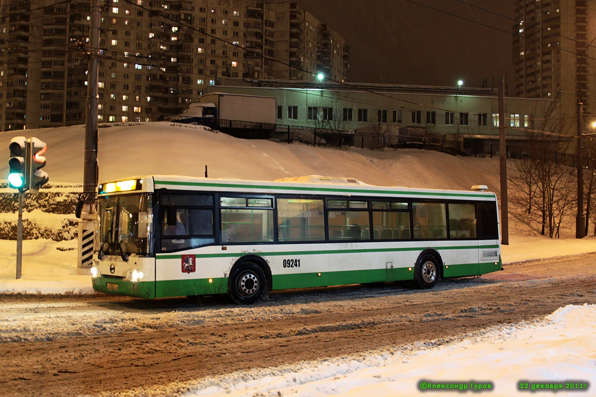 Москва, ЛиАЗ-5292.21 № 09241