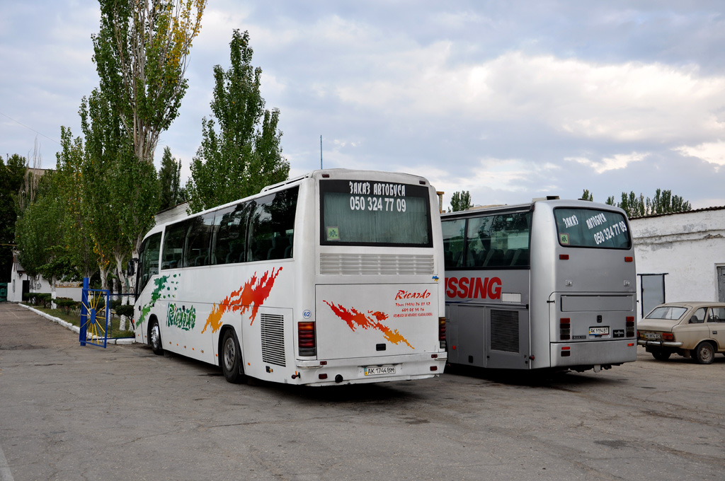 Республика Крым, Irizar Century 12.35 № AK 1744 BM