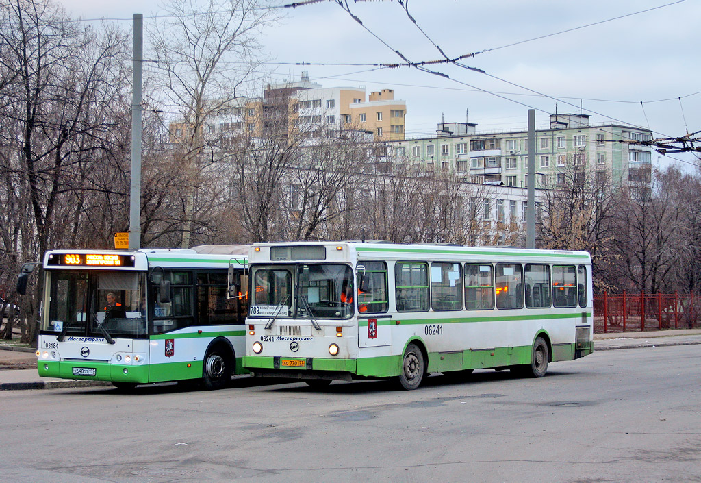 Москва, ЛиАЗ-5256.25 № 06241