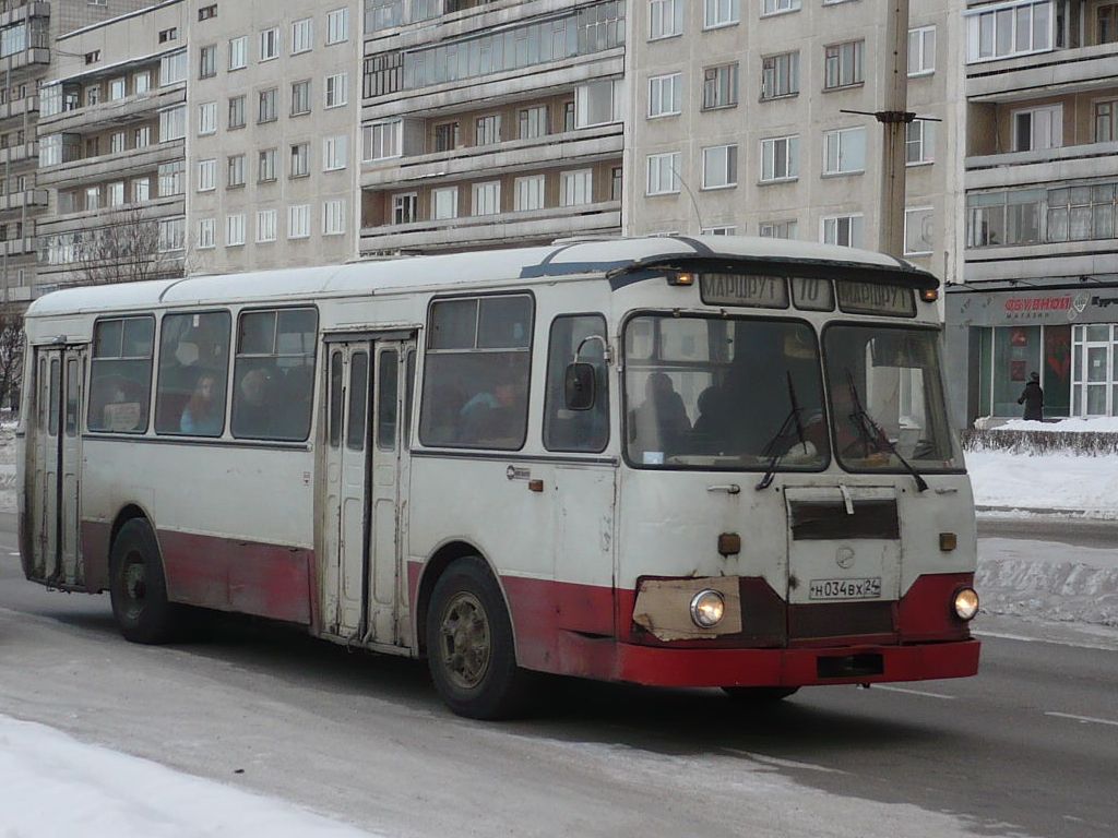 Гусариха 700. ЛИАЗ 677 ТОАЗ. ЛИАЗ 677 Красноярск. ЛИАЗ 677 В Железногорске Красноярского края. ЛИАЗ-677 автобус в Железногорске.