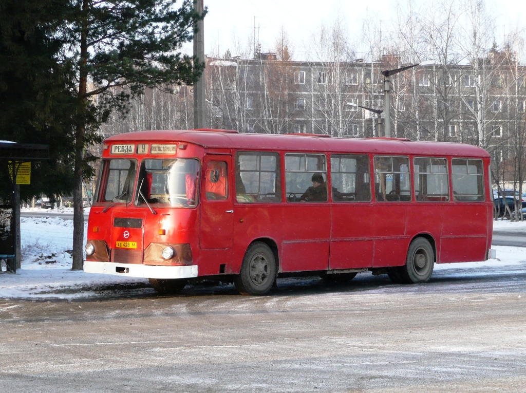 Свердловская область, ЛиАЗ-677М № 428