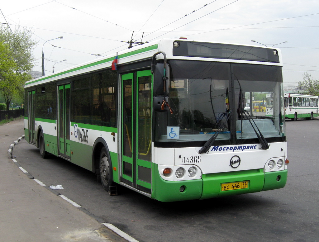 Moskau, LiAZ-5292.20 Nr. 04365