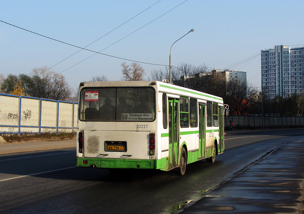 Москва, ЛиАЗ-5256.25 № 03227