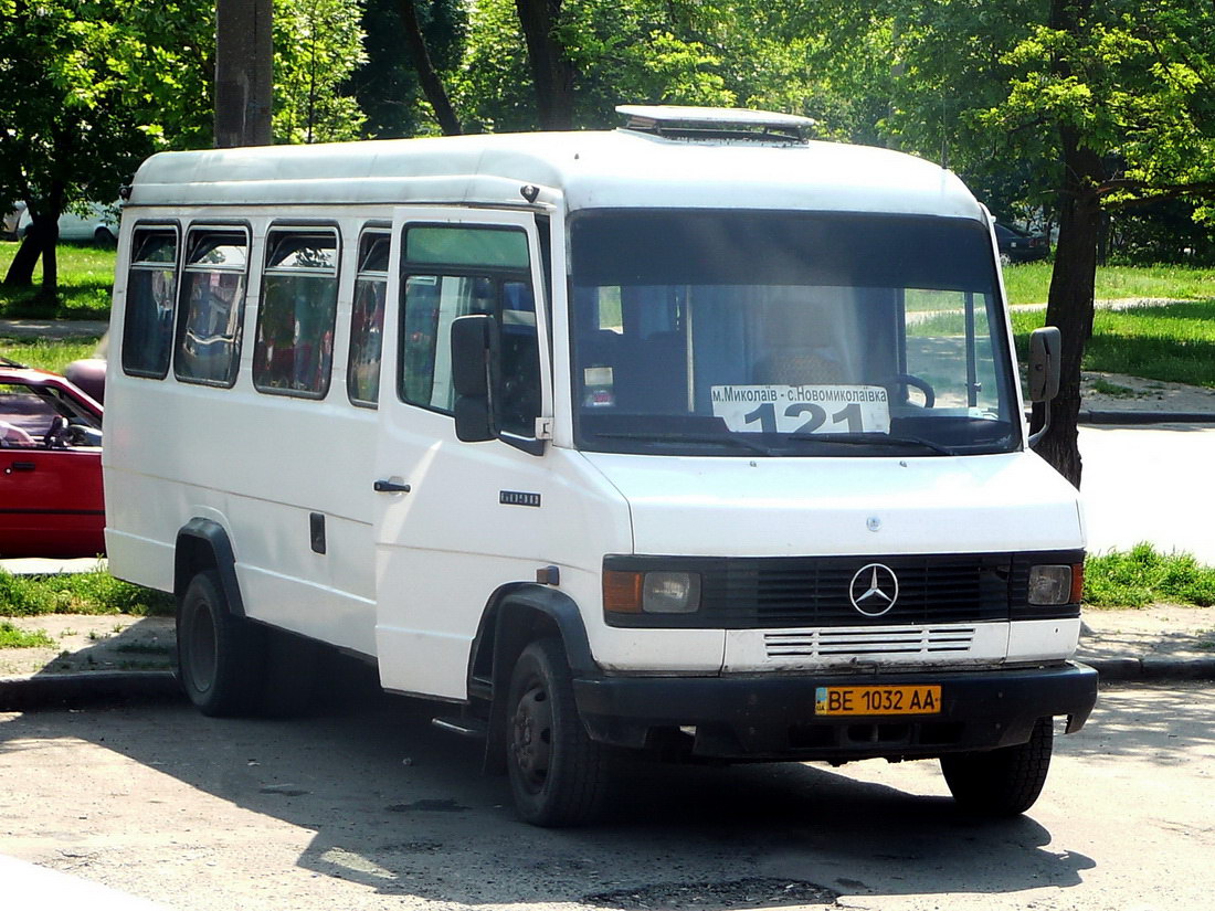 Nikolaev region, Mercedes-Benz T2 609D Nr. BE 1032 AA