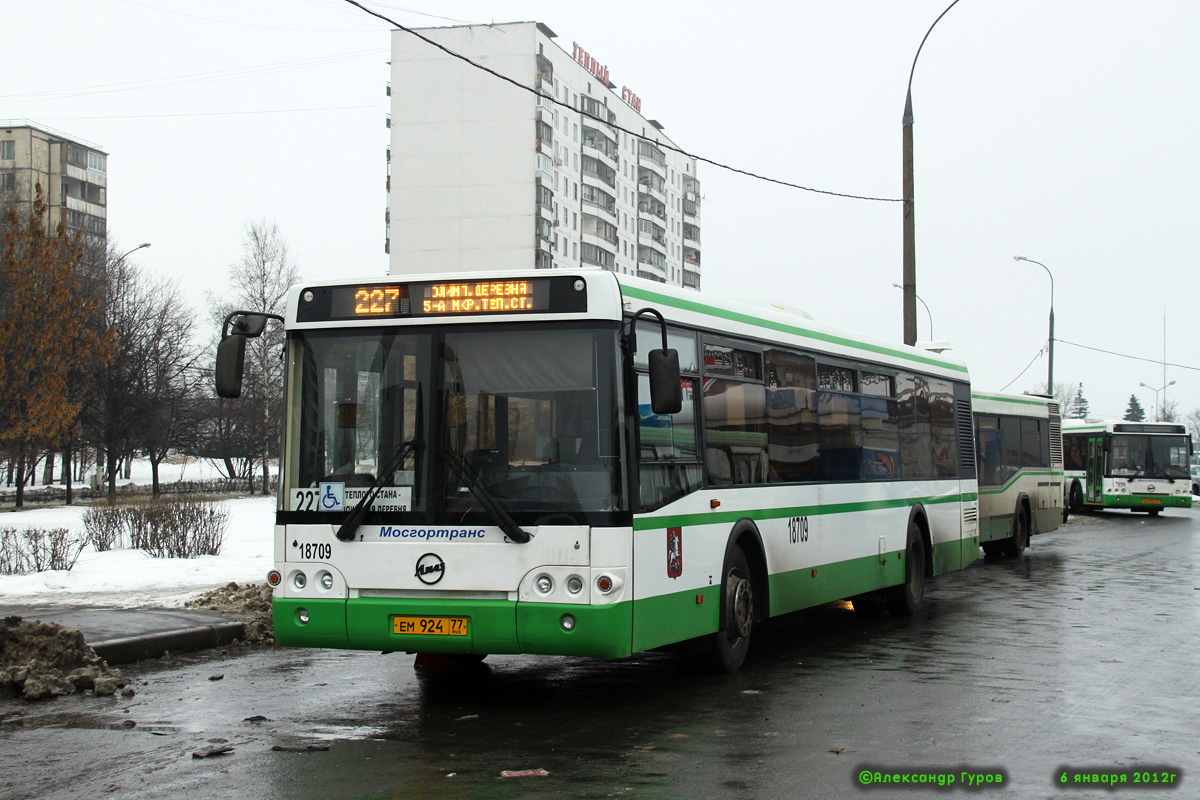 Москва, ЛиАЗ-5292.21 № 18709