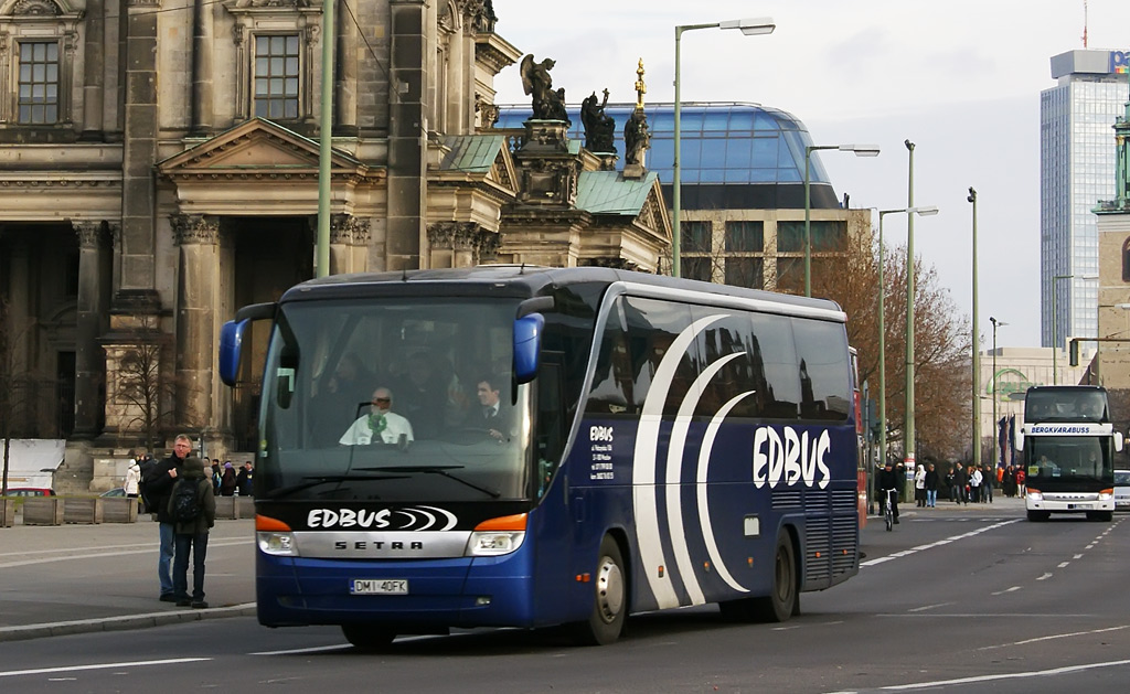 Польша, Setra S415HD № DMI 40FK