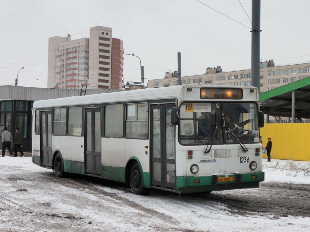 Санкт-Петербург, ЛиАЗ-5256.25 № 1236