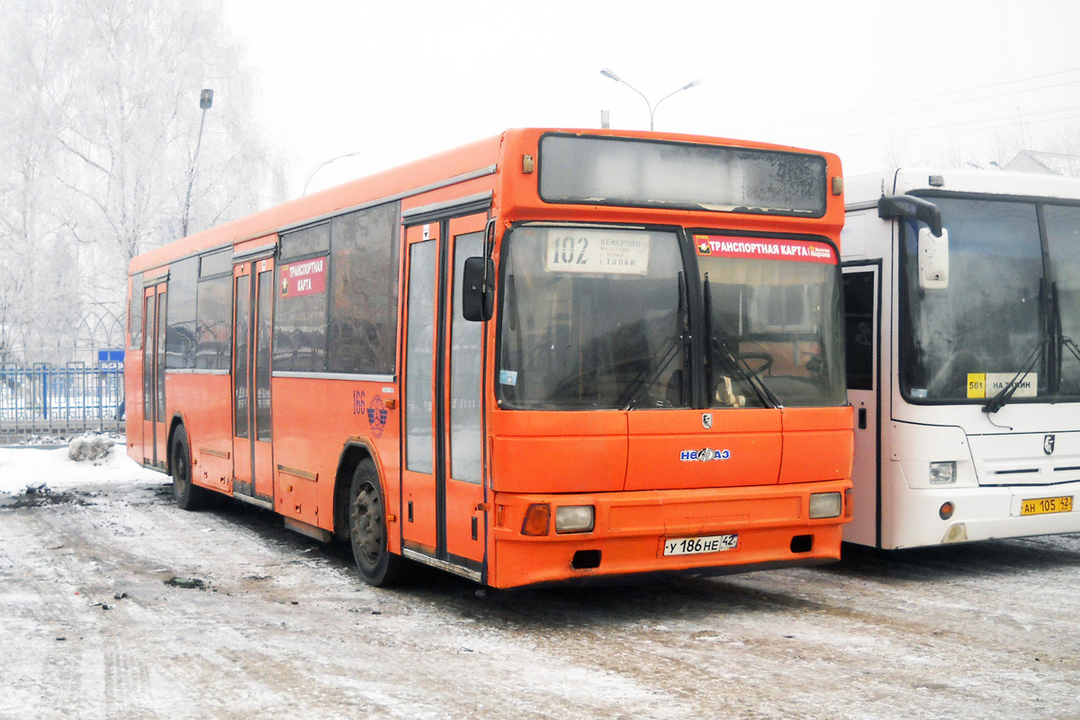 Kemerovo region - Kuzbass, NefAZ-5299 # 166