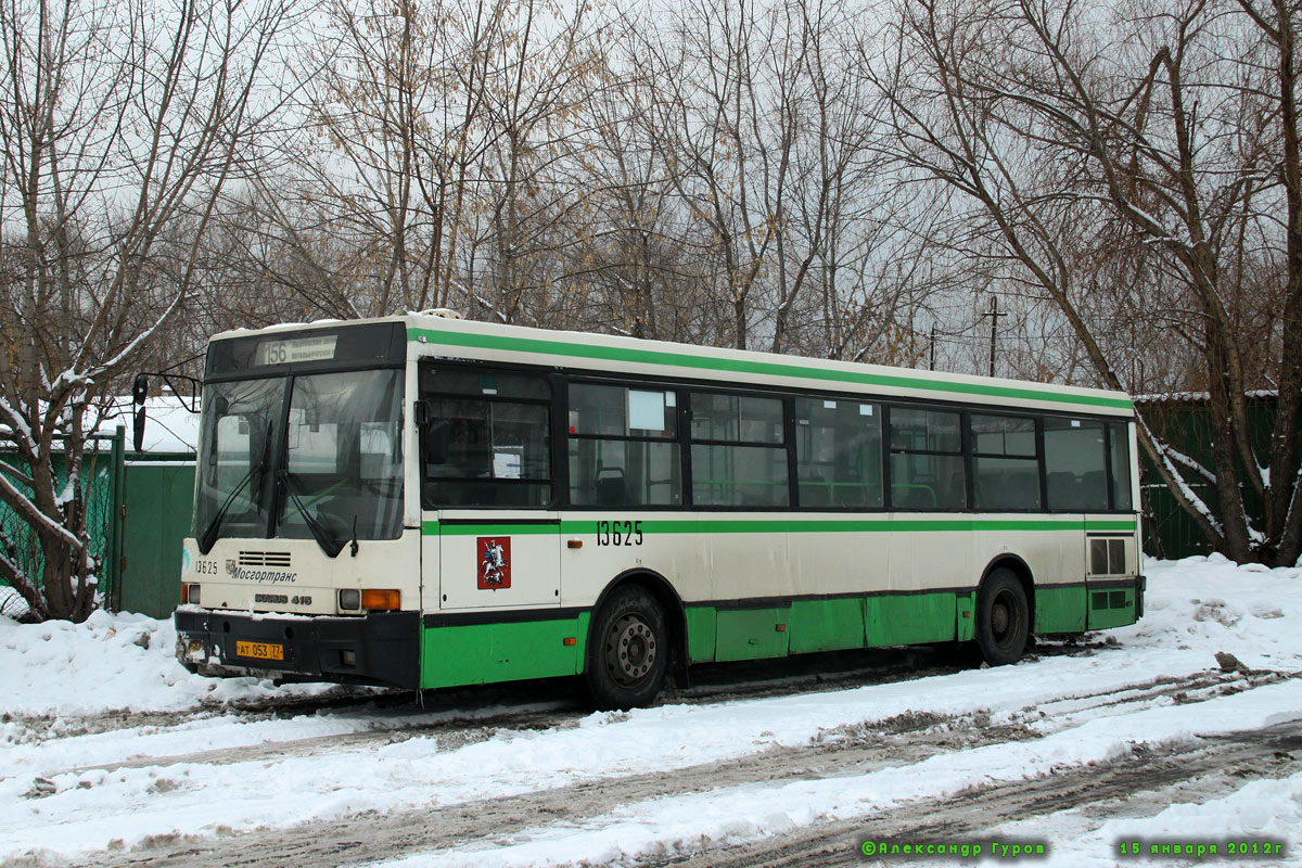 Moskau, Ikarus 415.33 Nr. 13625