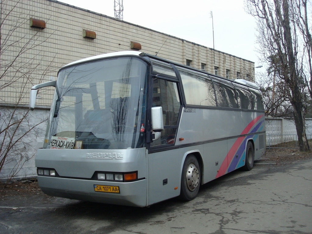 Tscherkassy Region, Neoplan N212H Jetliner Nr. CA 1071 AA