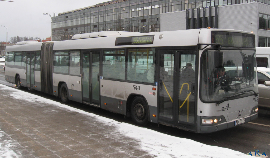 Литва, Volvo 7700A № 743