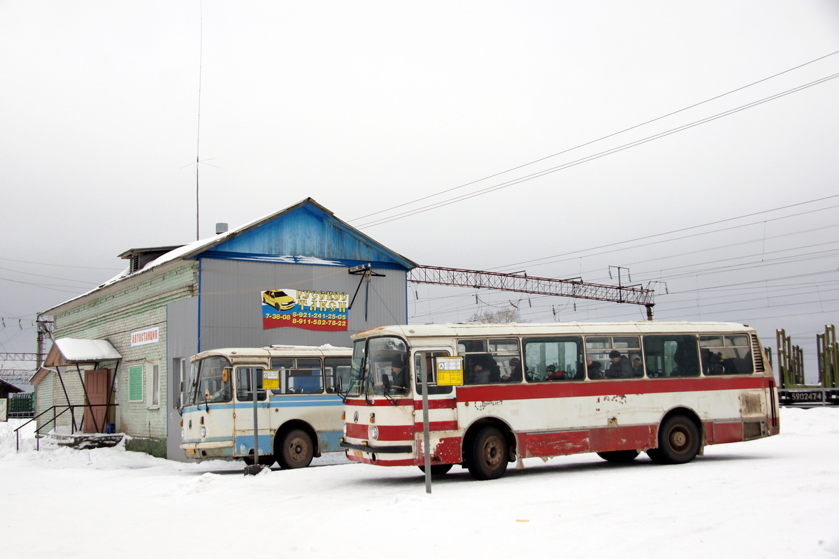 Номер автовокзала архангельск. Автовокзал Плесецк. Автокасса Плесецк. Автостанция Плесецкая. Автобус Конево Плесецк.