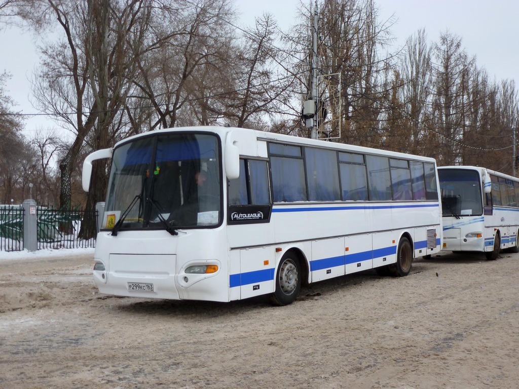 Самарская область, КАвЗ-4238-00 № Р 299 КС 163