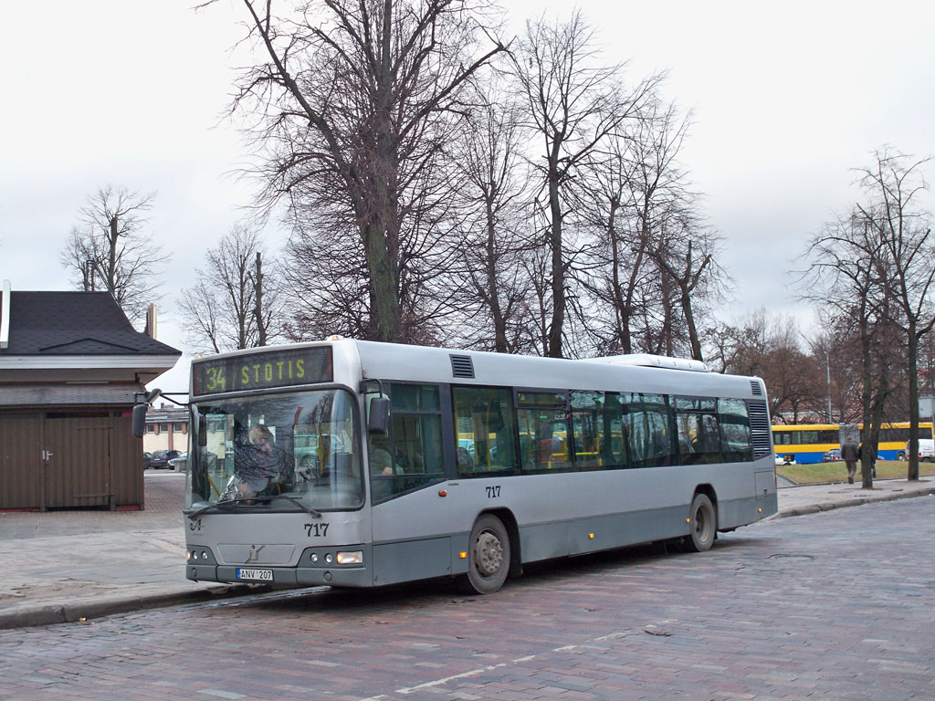 Литва, Volvo 7700 № 717