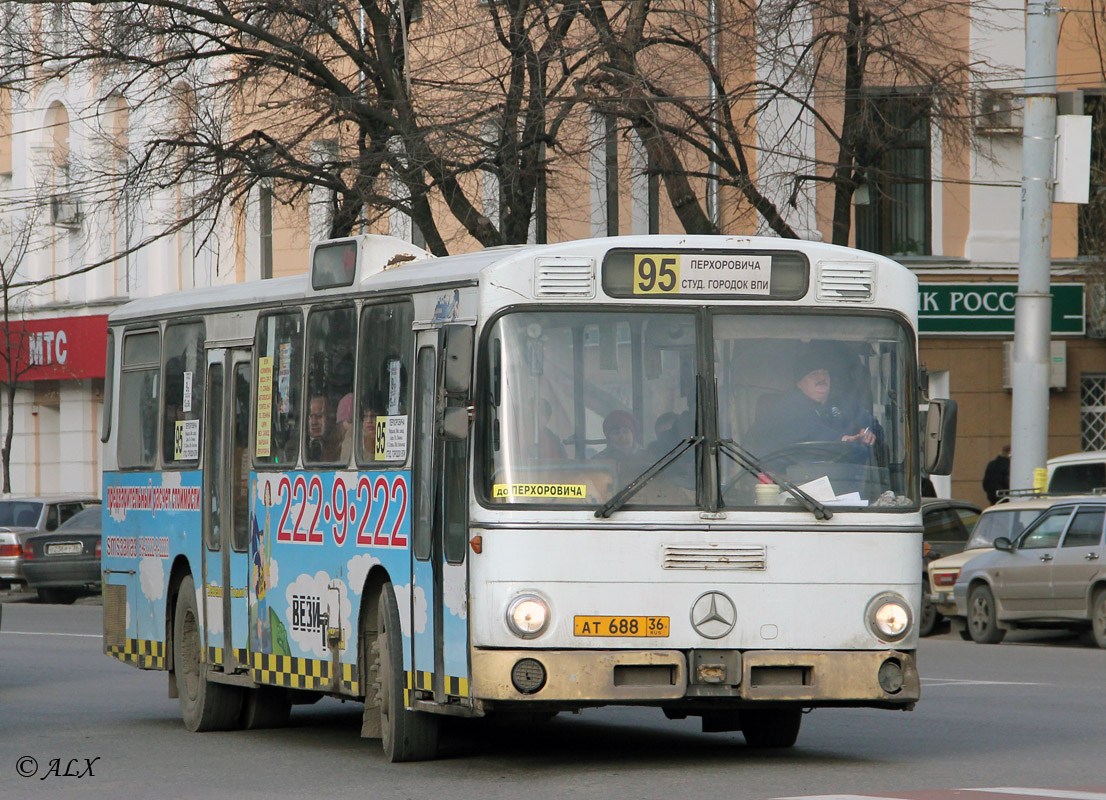 Воронежская область, Mercedes-Benz O305 № АТ 688 36