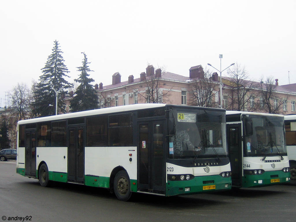 Пензенская область, Волжанин-5270-10-04 № 2123