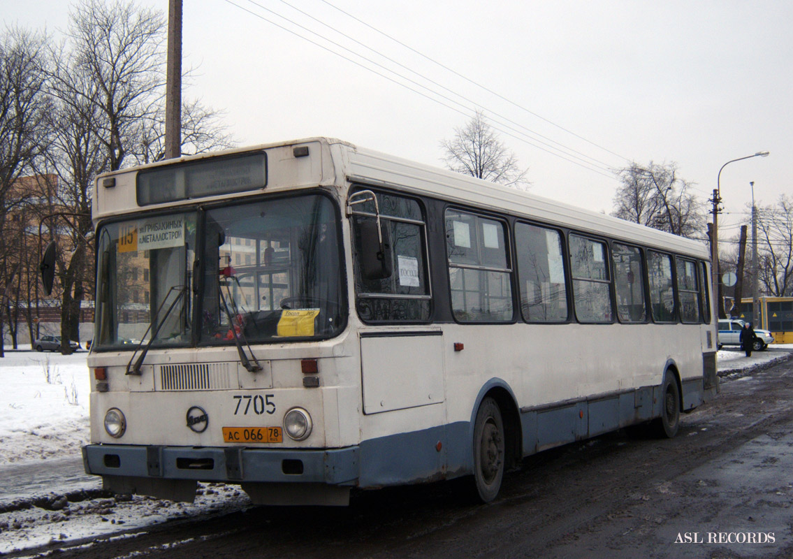 Санкт-Петербург, ЛиАЗ-5256.25 № 7705