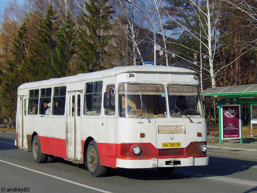 Пензенская вобласць, ЛиАЗ-677М № 52