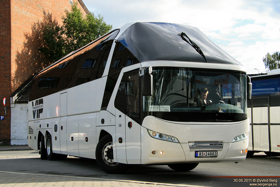 Норвегия, Neoplan P12 N5218/3SHDL Starliner L № BS 24882