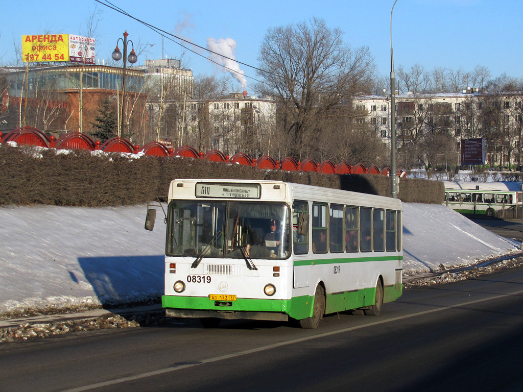 Москва, ЛиАЗ-5256.25 № 08319