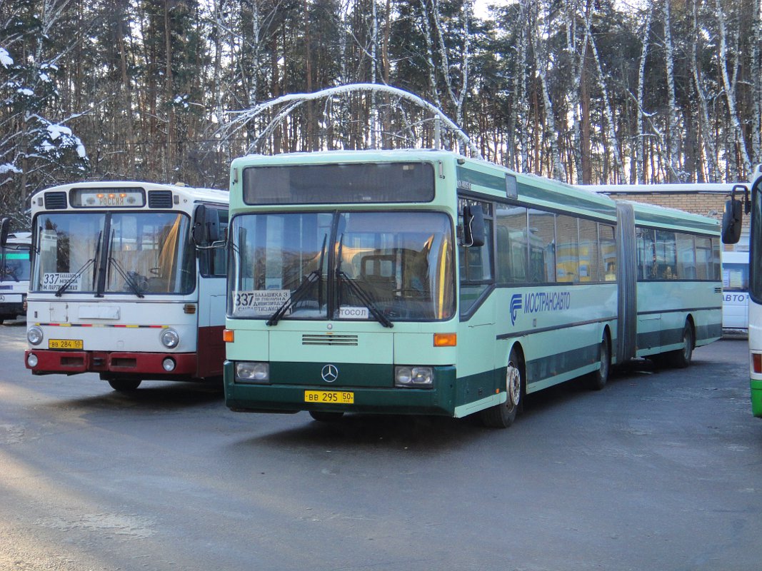 Московская область, Mercedes-Benz O405G № 1121