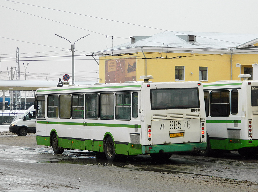 Ярославская область, ЛиАЗ-5256.35 № 176